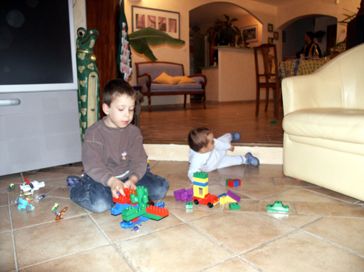 2004-01 Simon 002.JPG - DCF 1.0